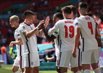 England beat Croatia at Wembley for Group D opener