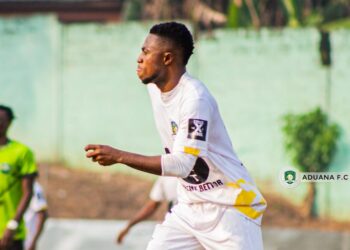 Emmanuel Gyamfi beat Zubairu Ibrahim to win NASCO Player of the Month Award