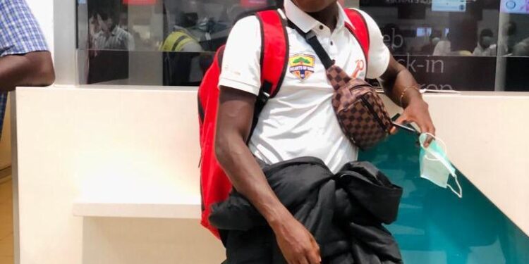 Hearts handed a major injury boost as star midfielder returns.