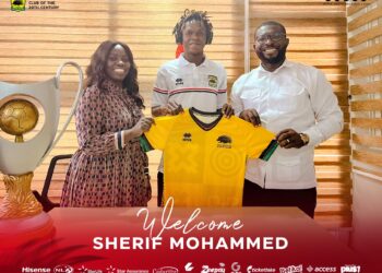 Asante Kotoko sign defender Sherif Mohammed